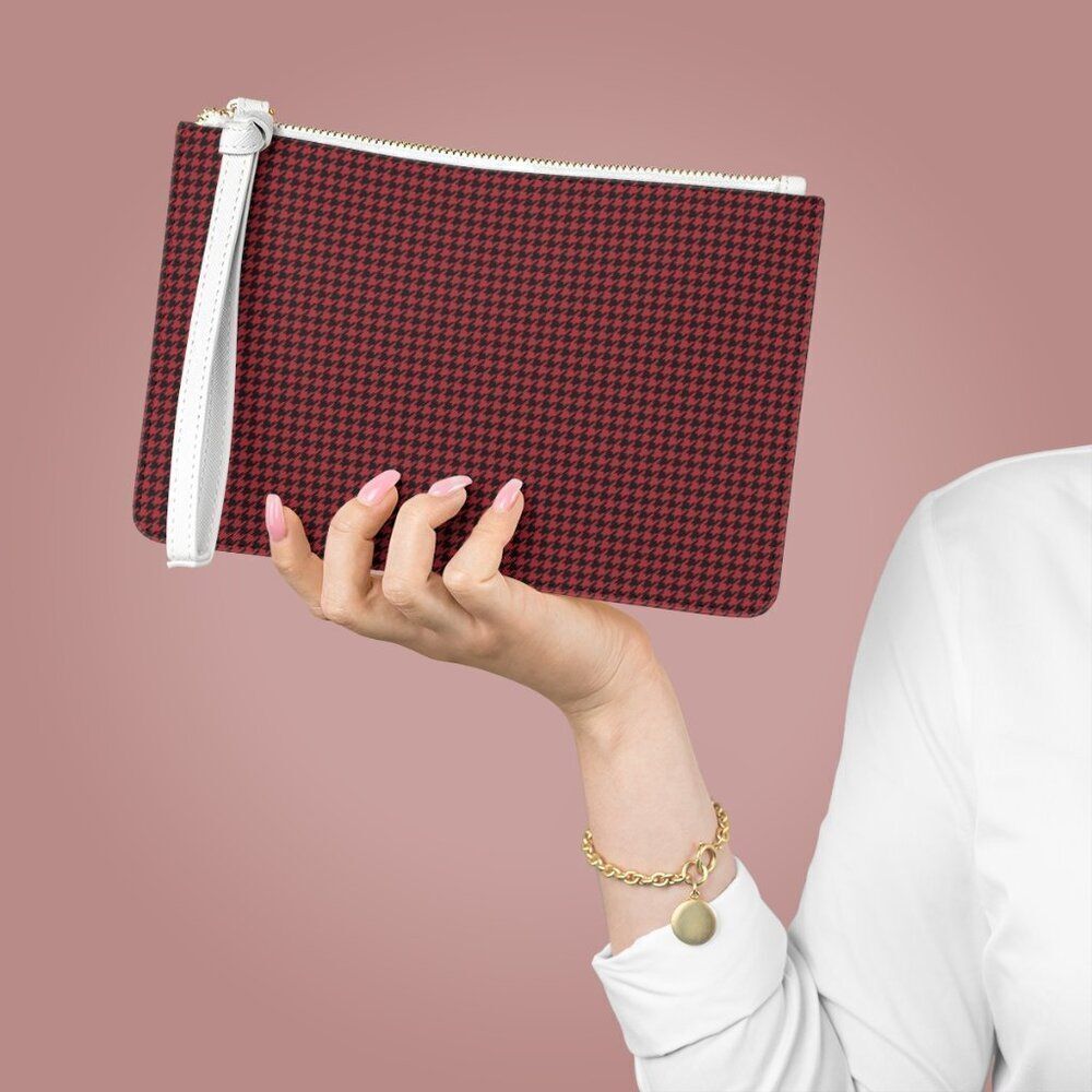 NWT Porter Anna- Red & Black Clutch Wristlet in Houndstooth